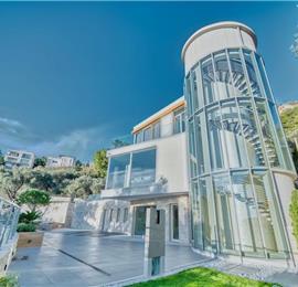 6 bedroom villa with pool and roof terrace, Sveti Stefan, sleeps 12